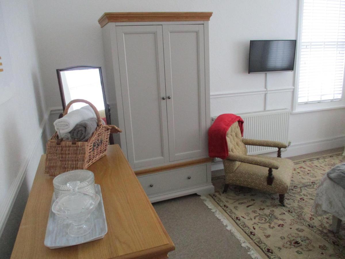 Lovely Spacious 3 Bedded First Floor Apartment Ryde  Kültér fotó