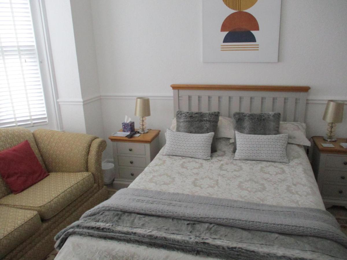 Lovely Spacious 3 Bedded First Floor Apartment Ryde  Kültér fotó